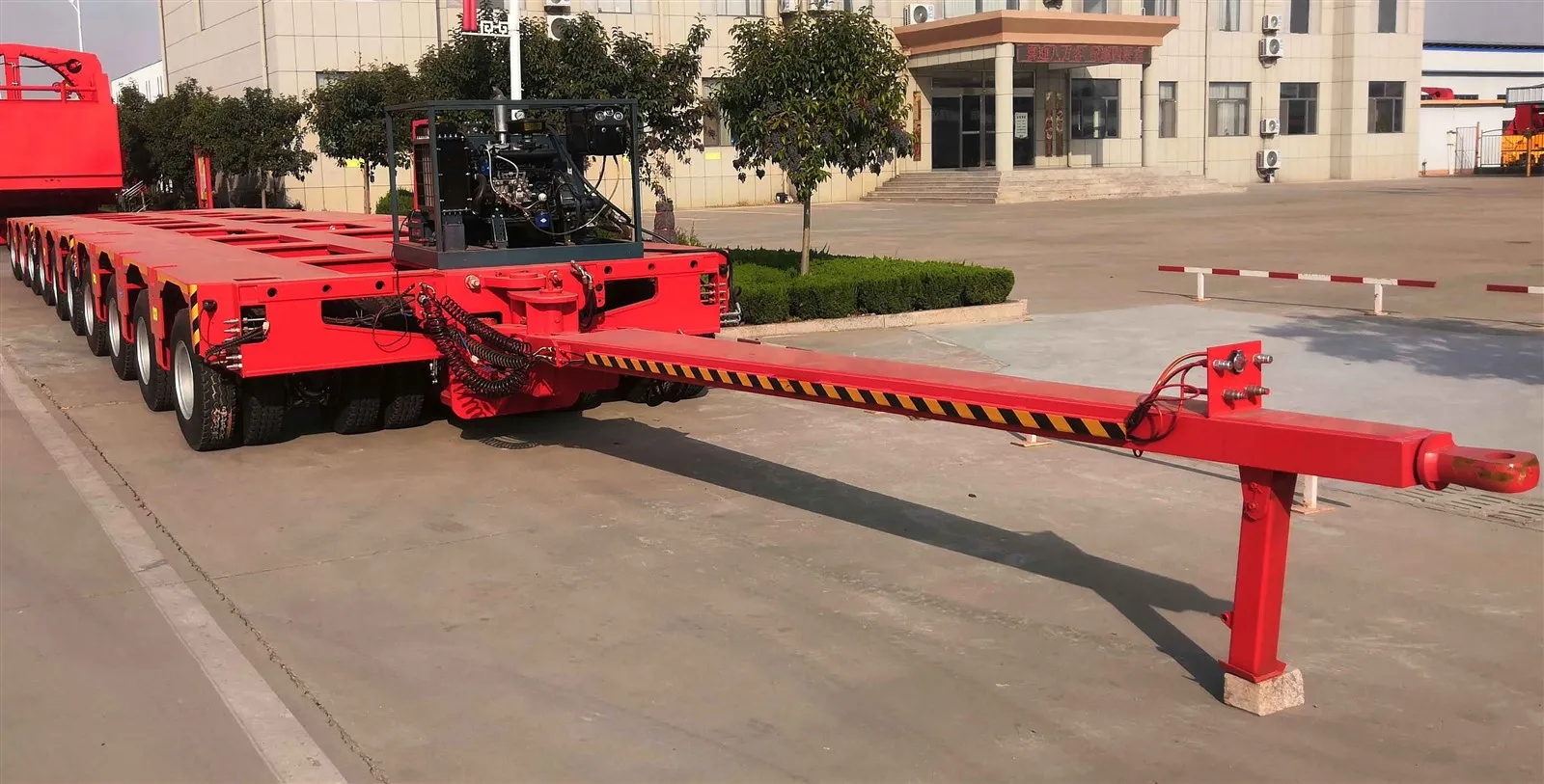 Self-propelled hydraulic modular vehicle Self-propelled hydraulic modular vehicle